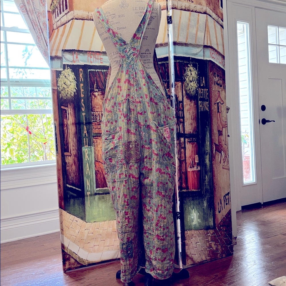 Magnolia Pearl Overalls 138 Quilted Love Overalls- Cherry Blossom, One Size - Picture 6 of 16